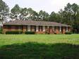 Albany,  Awesome Mini-farm! Great brick ranch style 4BR 3